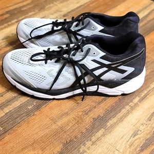 Asics Gel Fortitude men's running shoes